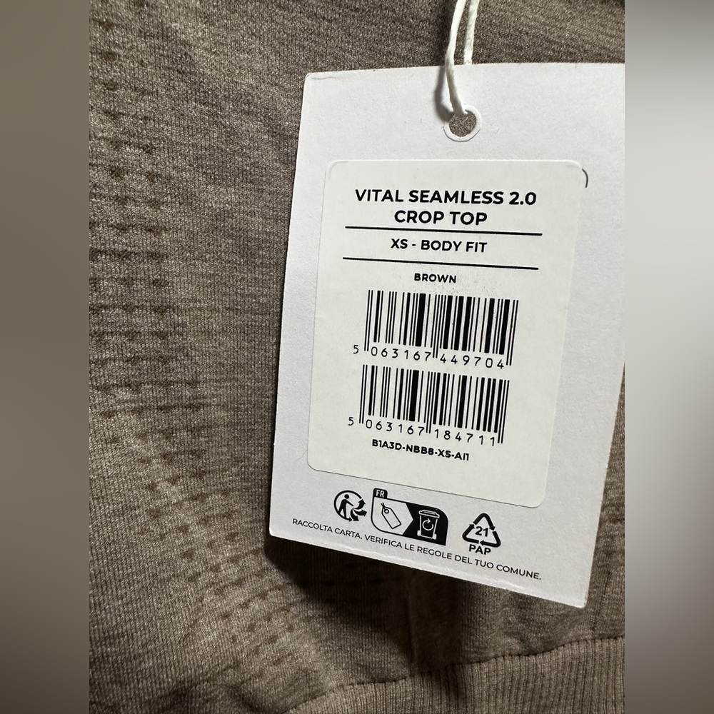 NWT Gymshark VITAL SEAMLESS 2.0 LONG SLEEVE CROP TOP-Brown - Picture 6 of 10